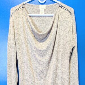 Classy Andrea Jouine (AJ) Multi blend w/ Heathered White/Black w/zippers, Medium